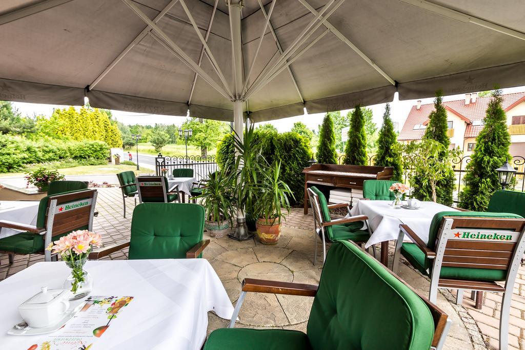 Hotel Krzyski Tarnów Buitenkant foto