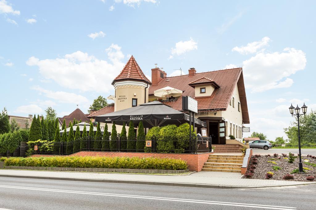 Hotel Krzyski Tarnów Buitenkant foto